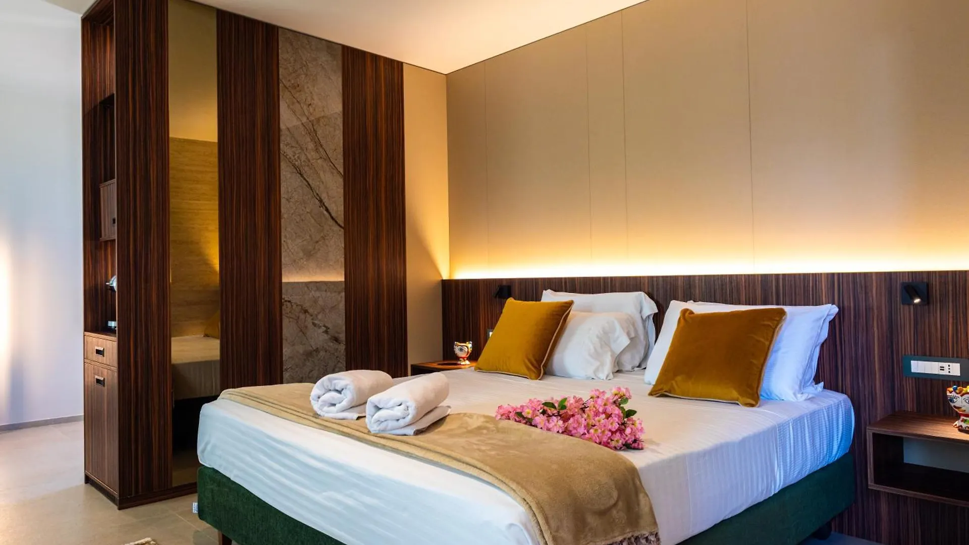 Delle Vittorie Luxury Rooms&Suites Παλέρμο 2*,