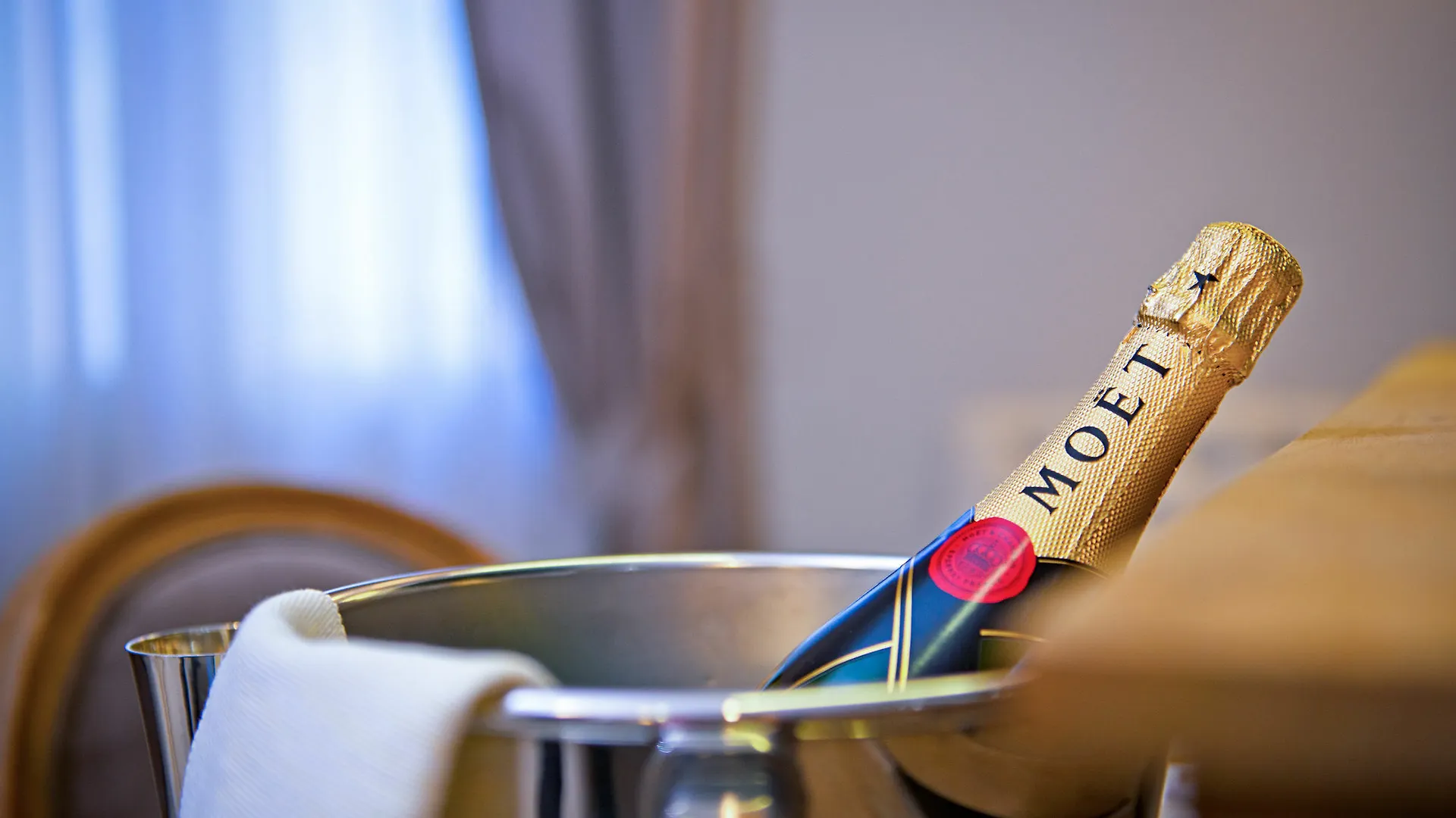 Delle Vittorie Luxury Rooms&Suites Παλέρμο Bed and Breakfast