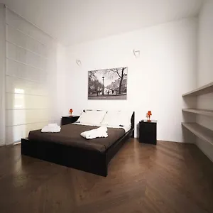 Turati 3 Appartement Milan