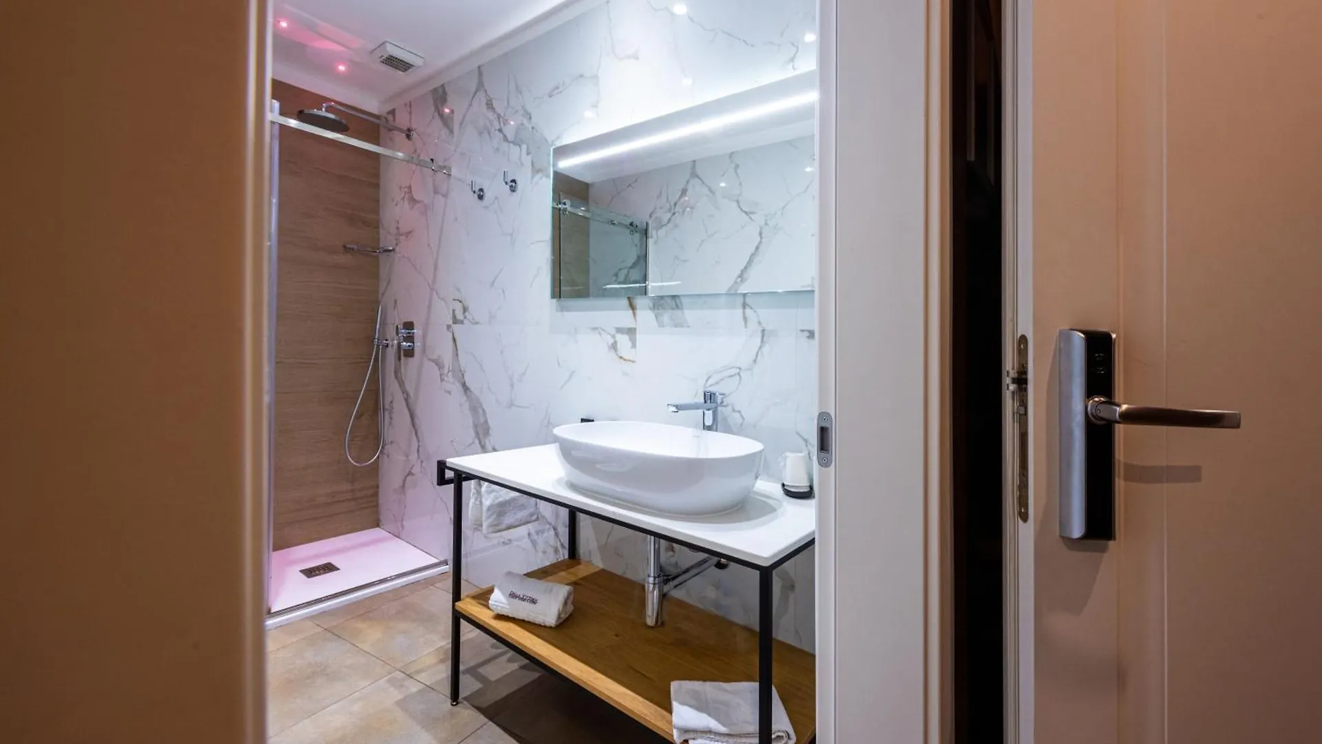 ** Bed & Breakfast Delle Vittorie Luxury Rooms&Suites Palermo Italy