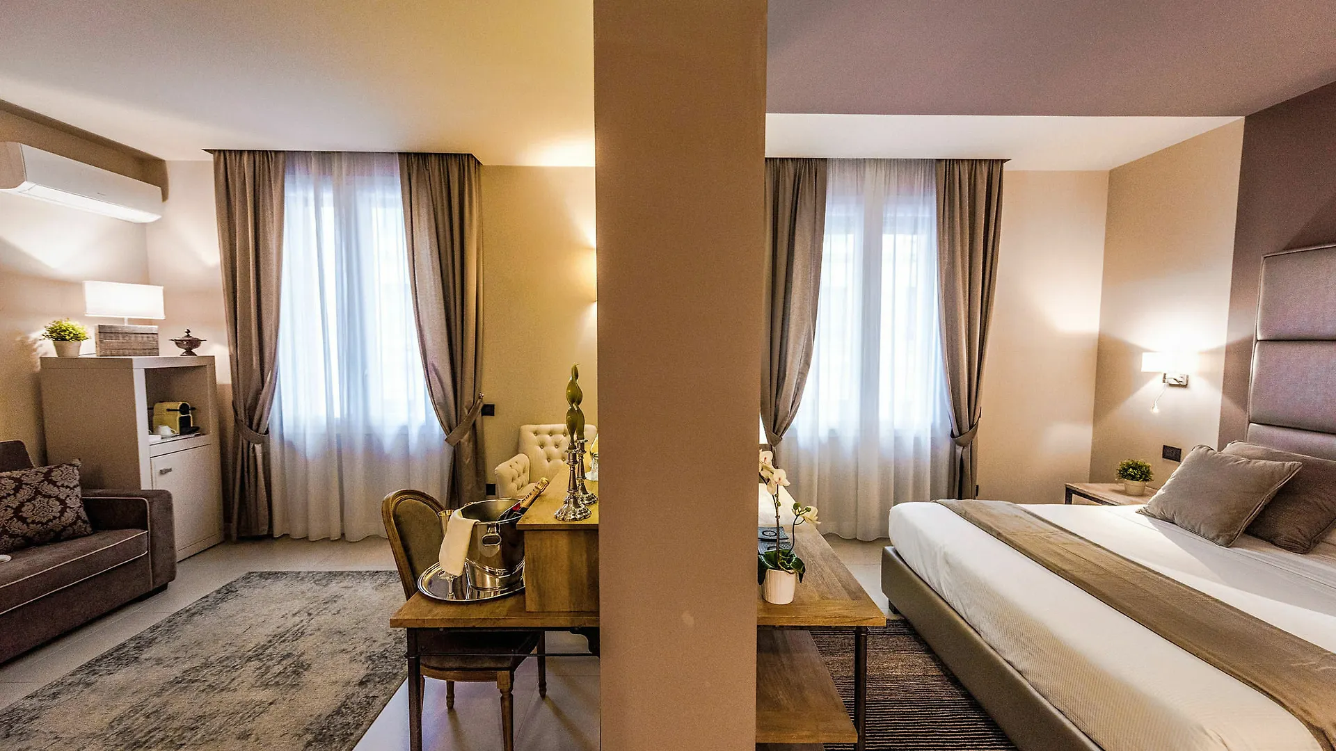 Delle Vittorie Luxury Rooms&Suites Palermo 2*,  Italia